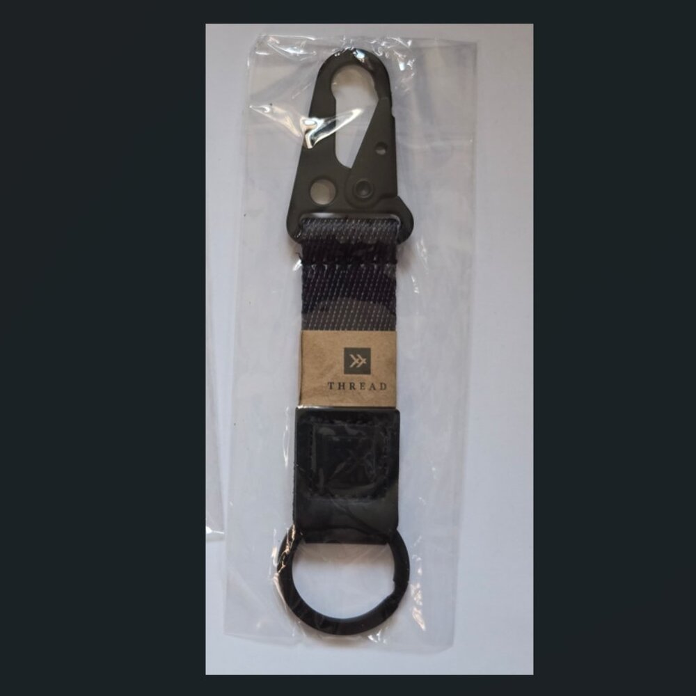 Thread® Keychain Clip, Black